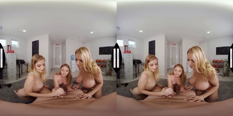 Naughty America VR with Marie McCray, Rachael Cavalli